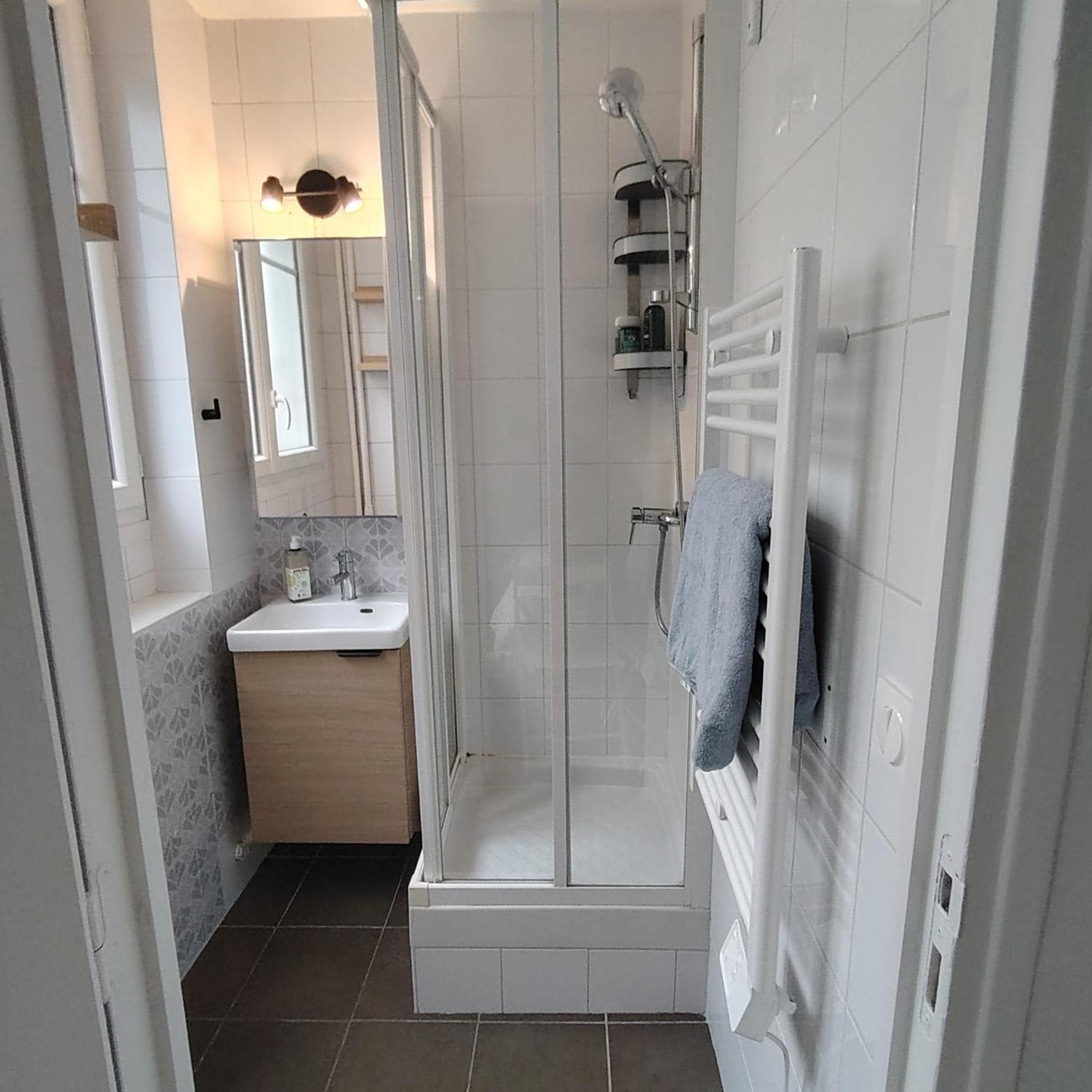 Apartment Tour Eiffel